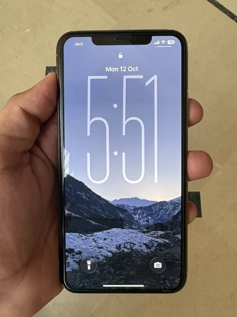 Apple iPhone 11 Pro Max 0