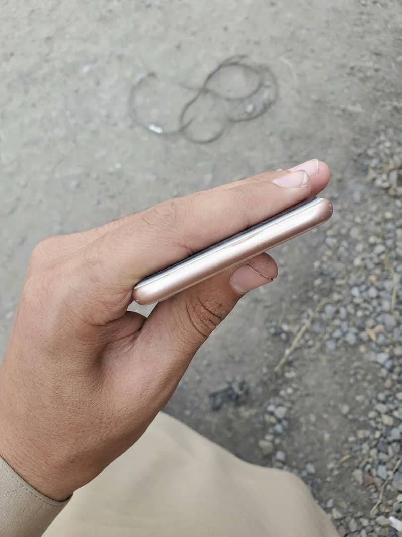 Apple iPhone 8 2