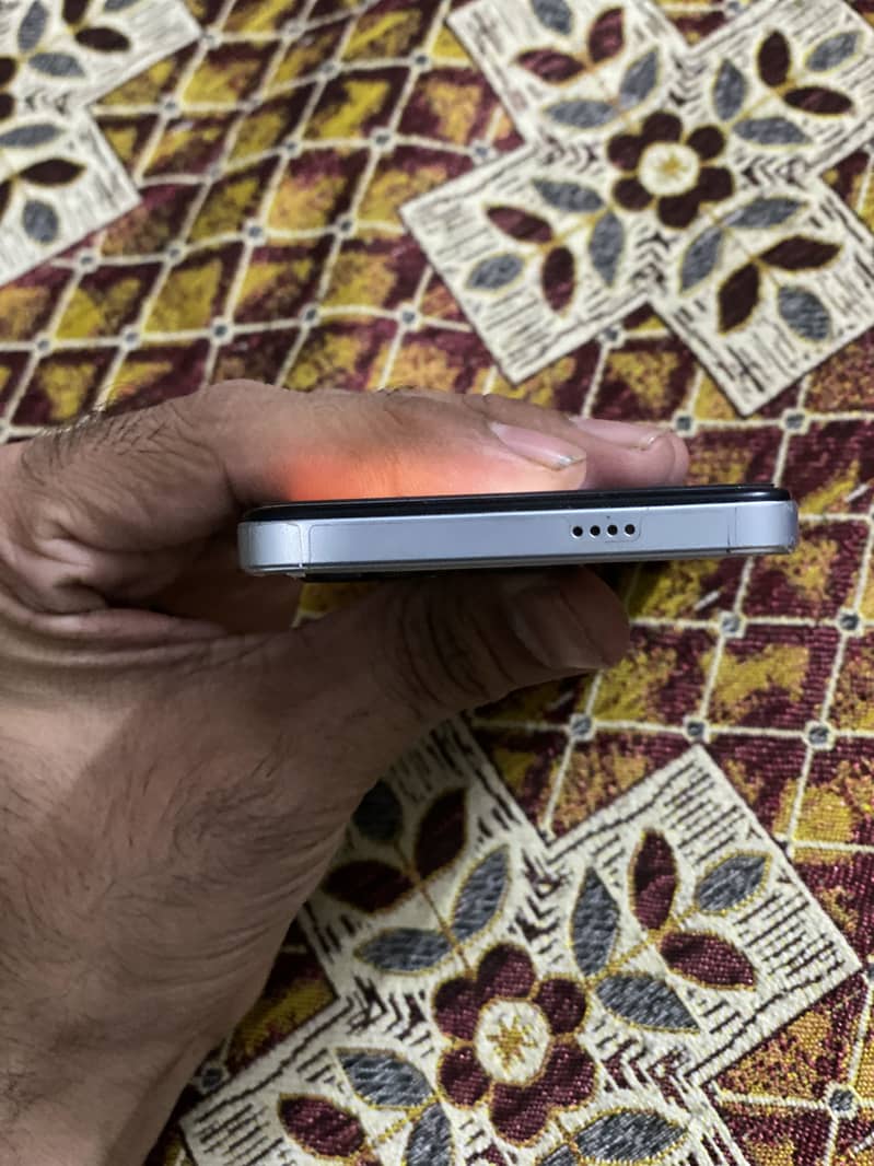 Tecno Spark 20C 3