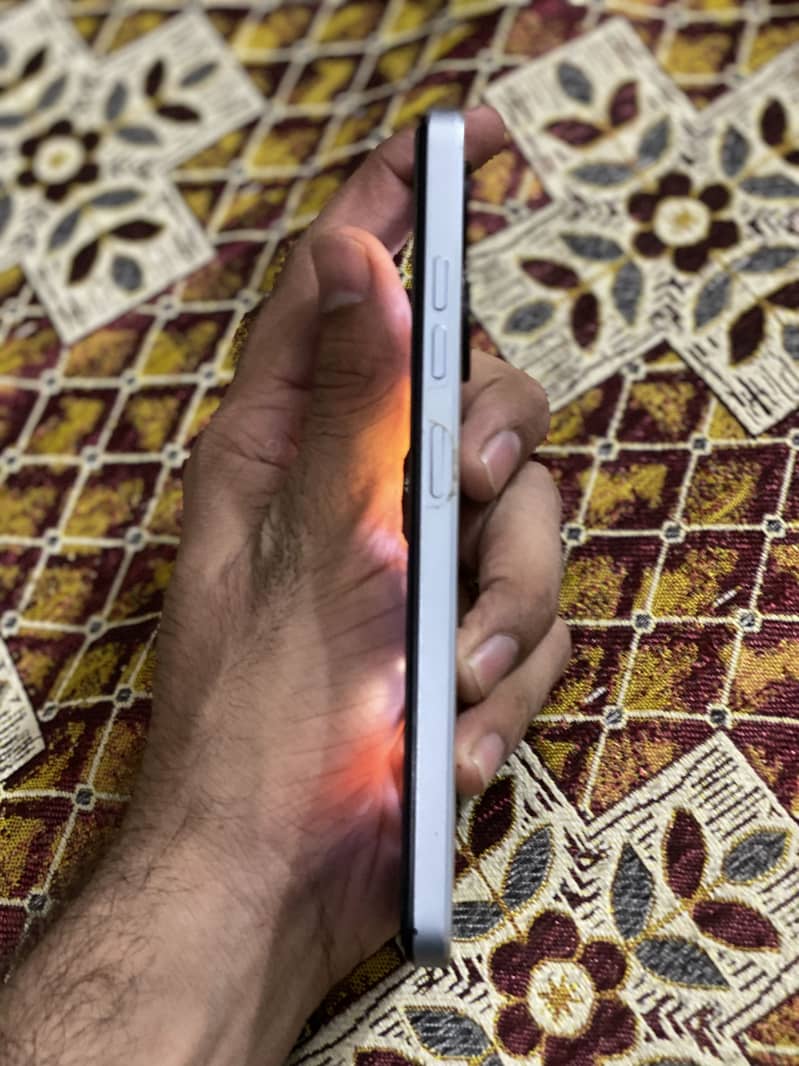 Tecno Spark 20C 4