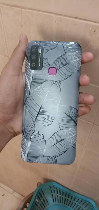 Infinix Hot 9 Play + box