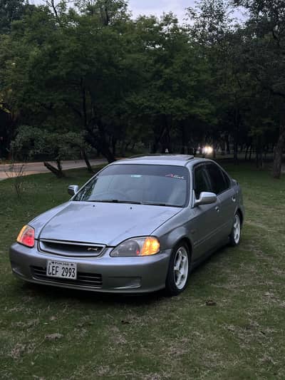 Honda Civic Oriel 2000