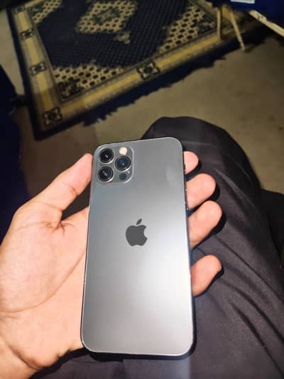 Apple iPhone 12 Pro
