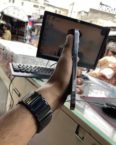 Apple iPhone 12 Pro Max