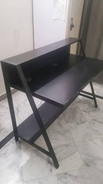 study table (aluminum + wood)