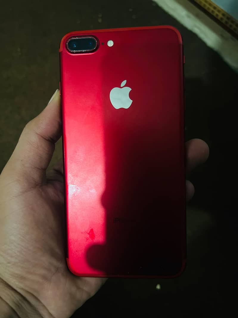 Apple iPhone 7 Plus 2