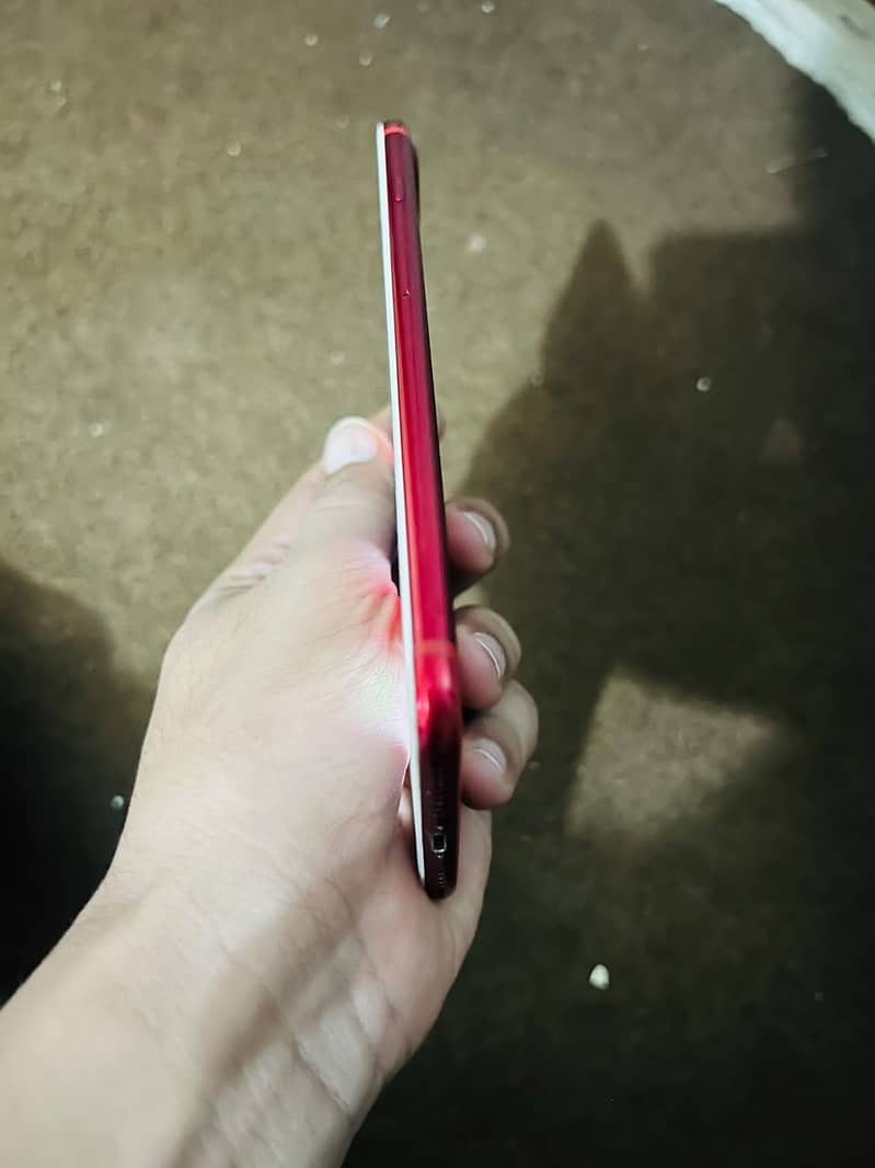 Apple iPhone 7 Plus 5