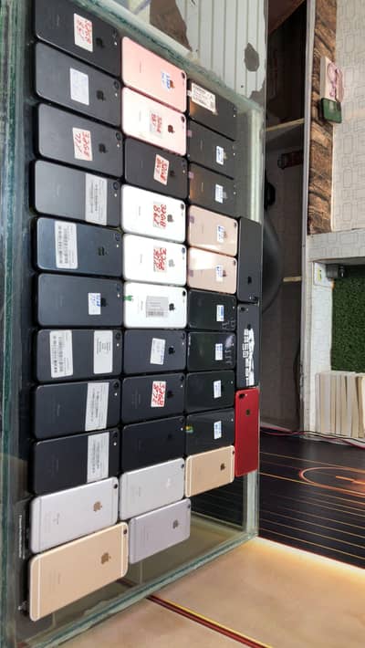 Apple iPhone 6s & 7&8 available stock