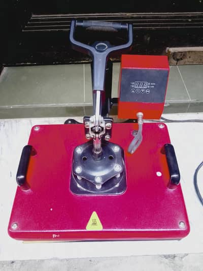 5 in 1 Urgent printing machine for sale, bohat kam use hoe ha.