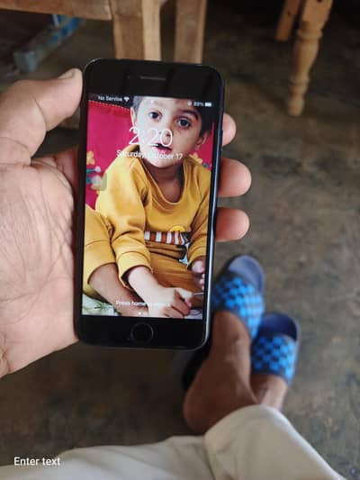 Apple iPhone 7
