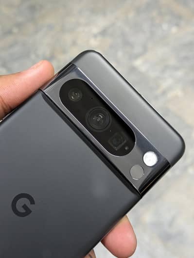Google Pixel 8 Pro