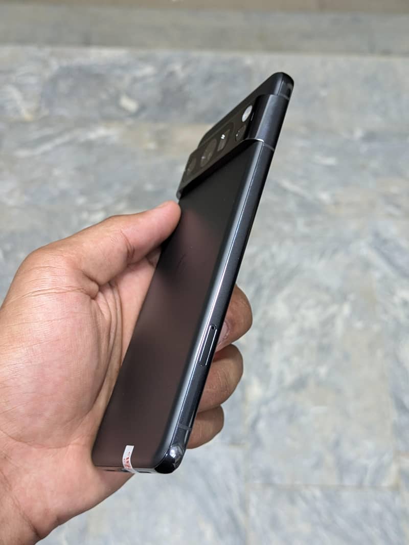 Google Pixel 8 Pro 4