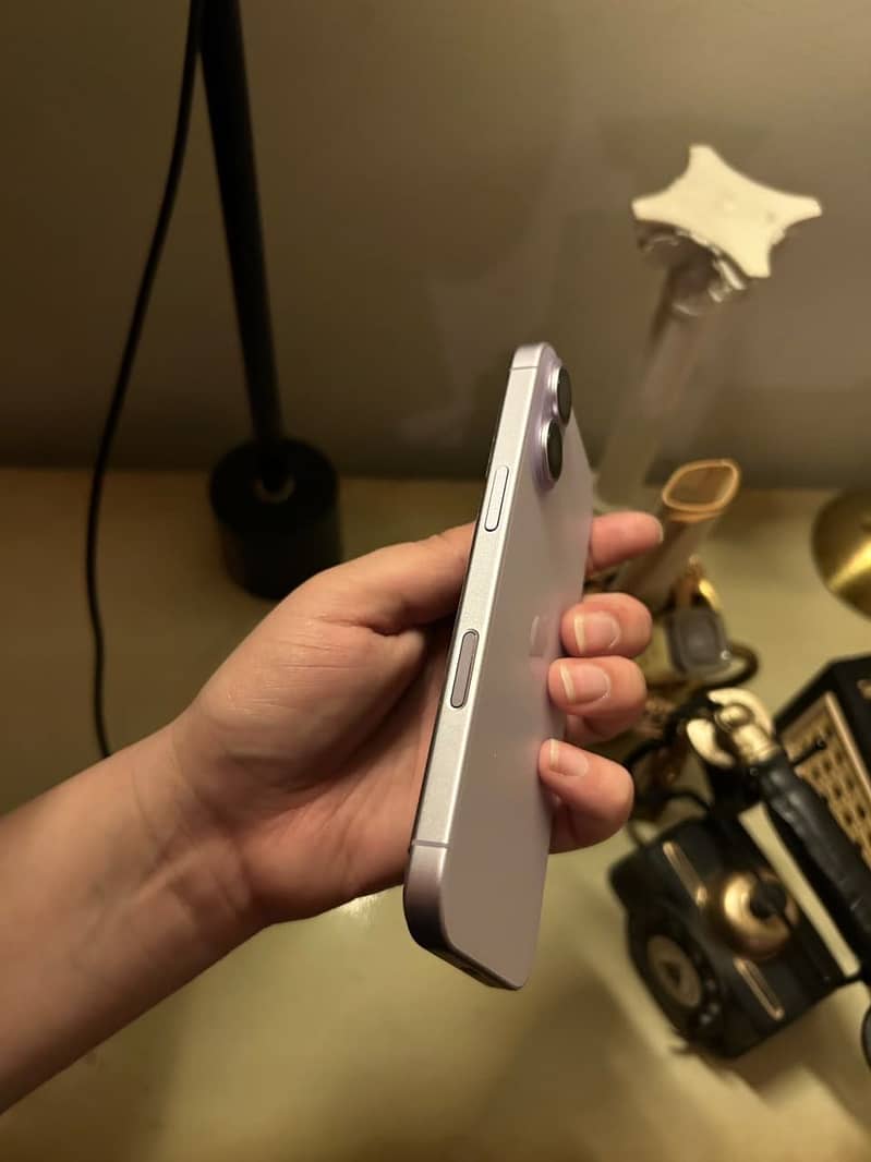 Apple iPhone 17 4