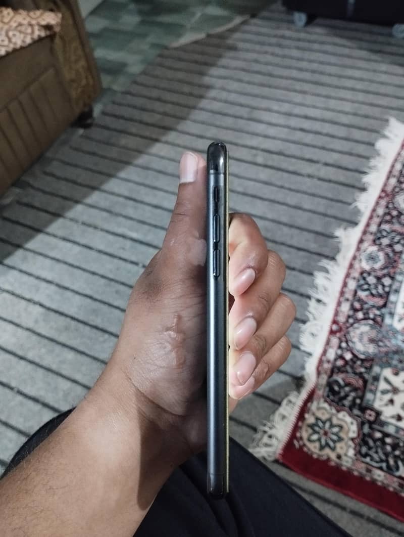 Apple iPhone X 1