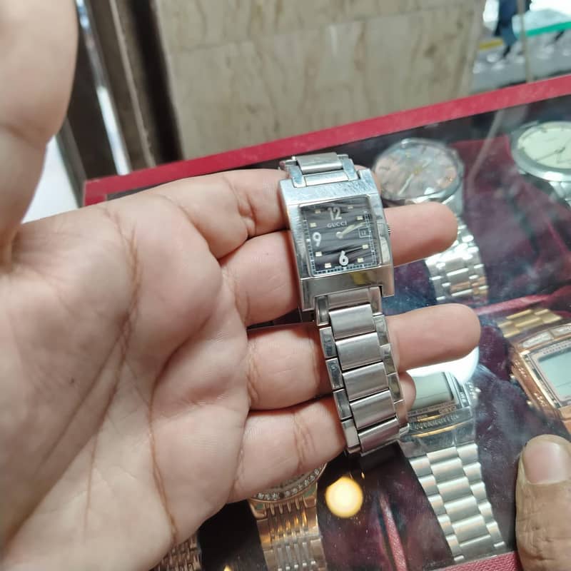 Gucci watch 1
