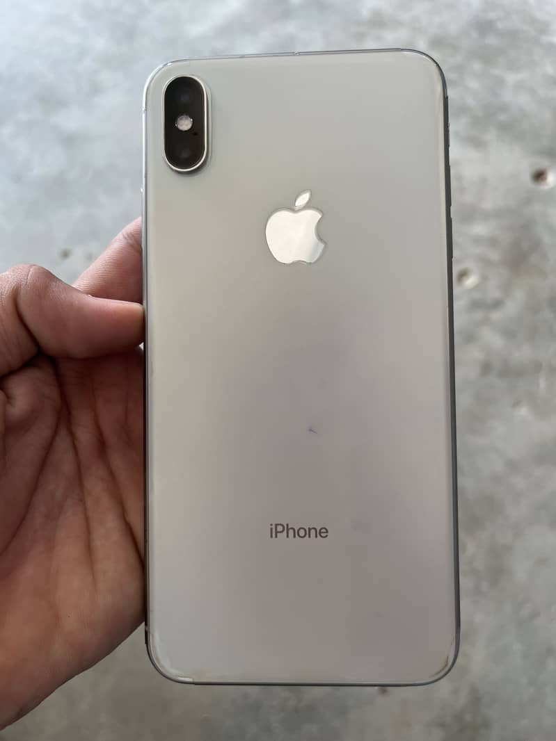 Apple iPhone XS Max 0