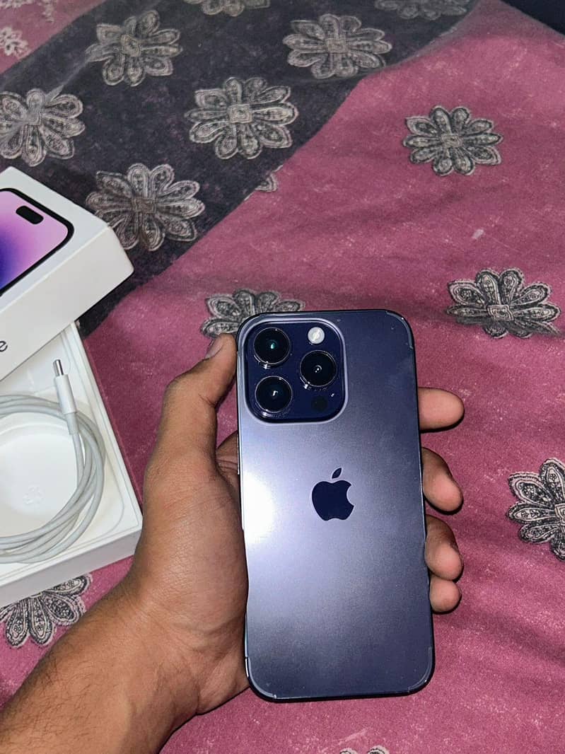 Apple iPhone 14 Pro 4