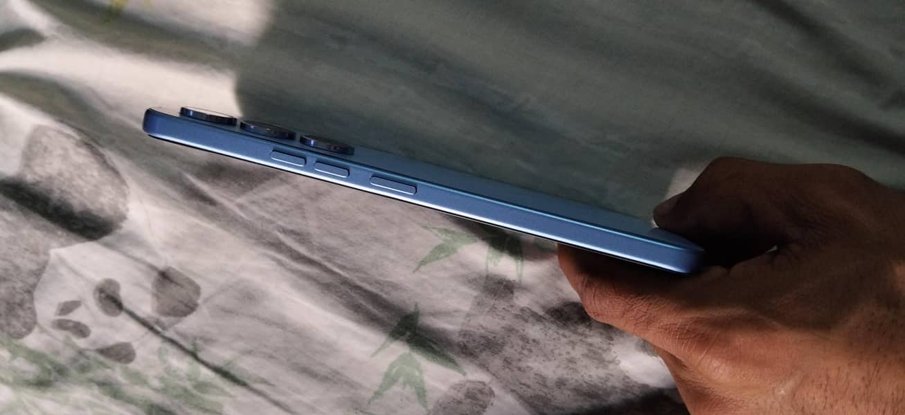 Tecno Spark 40 Pro 7