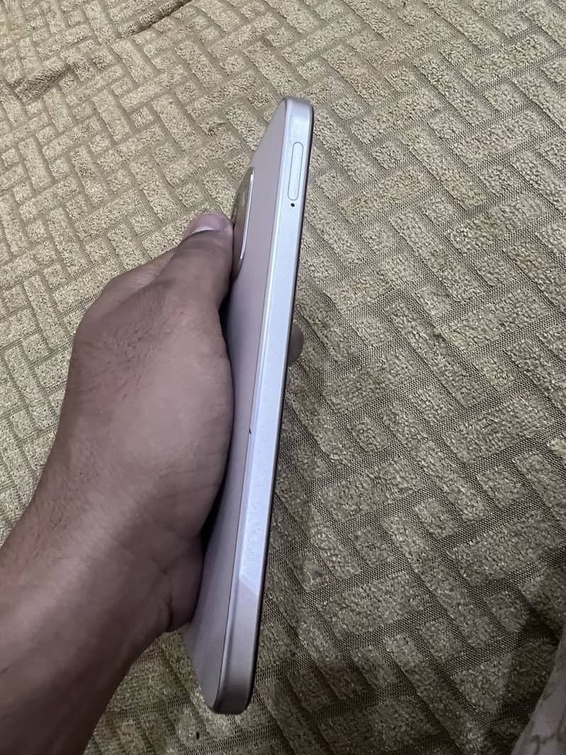 OPPO A6 3
