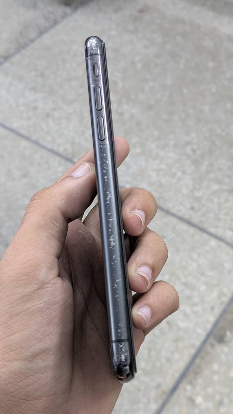 Apple iPhone XS 2