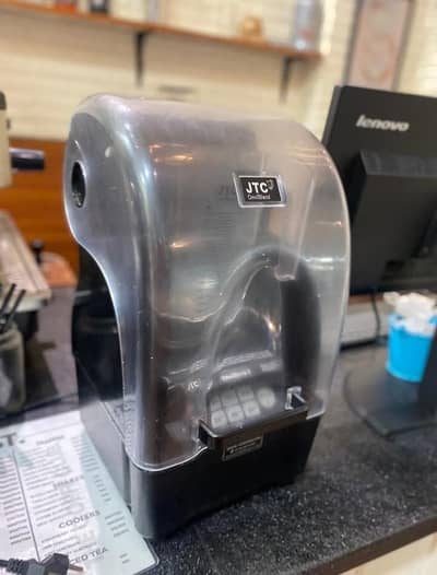 JTC blender in used condition like 10/9 and coffe grinder available