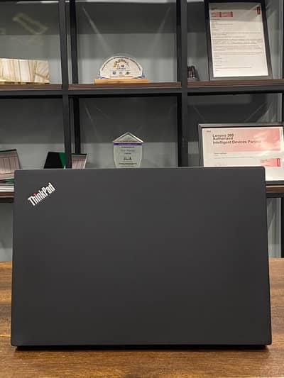 Lenovo ThinkPad T14 Core i5 11th Gen | Touchscreen | 8GB RAM/256GB SSD