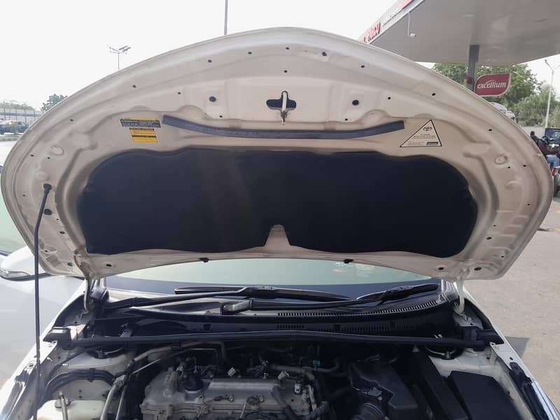 corolla altis 1.6 8