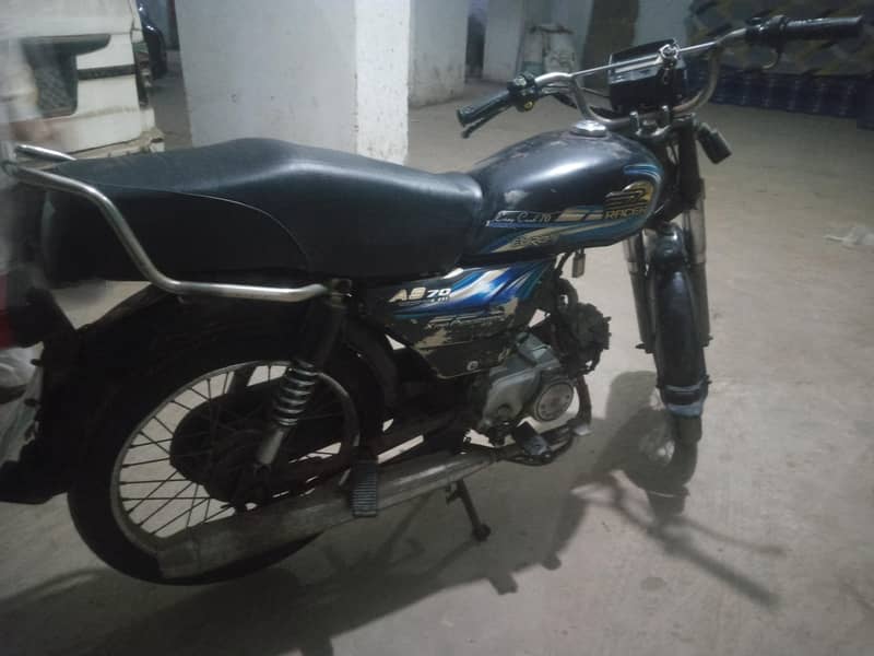 2017 model Racer 1