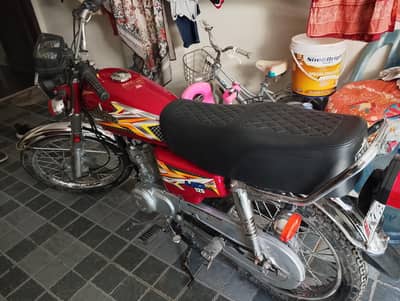 Unique 125 zero condition bike