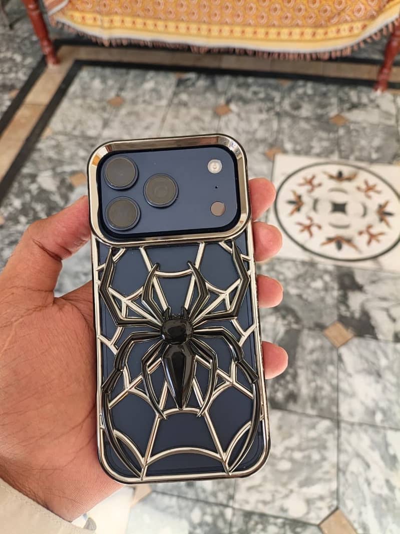 Apple iPhone 17 Pro 0