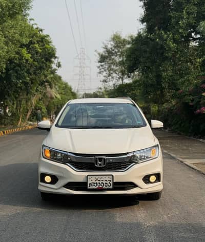 Honda City 2022 aspire 1.5 cvt full option
