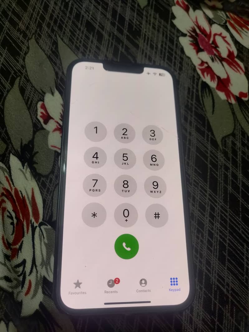 Apple iPhone 13 1