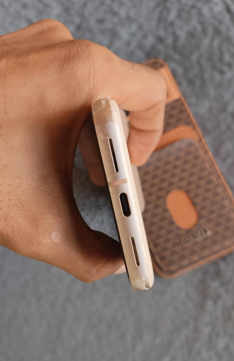 Google Pixel 8 3