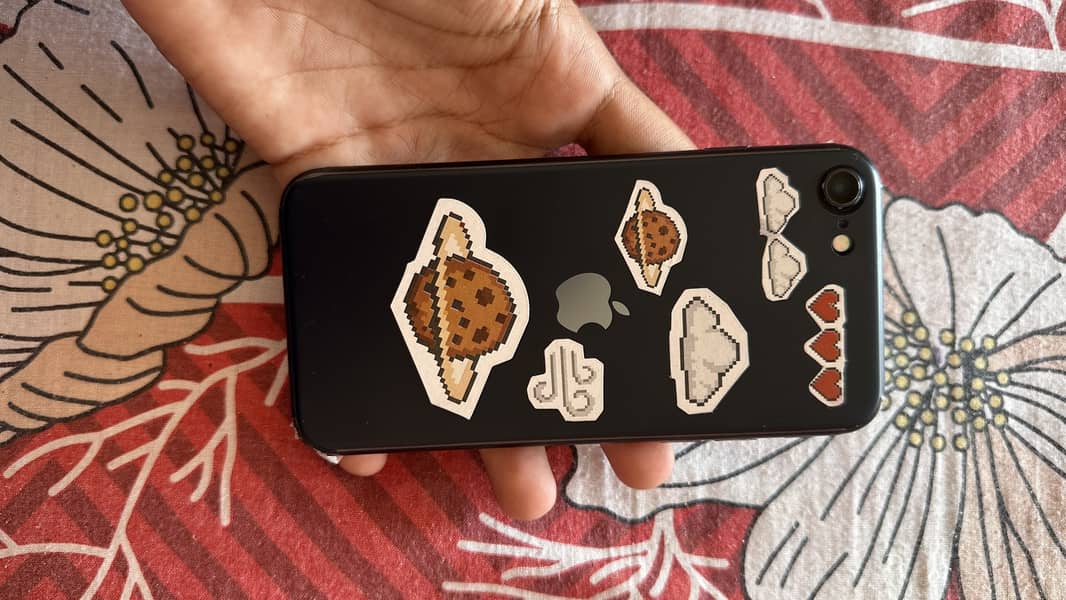 Apple iPhone SE 4