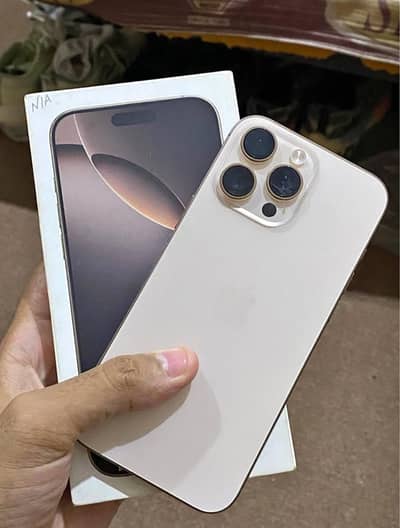 Apple iPhone 16 Pro Max