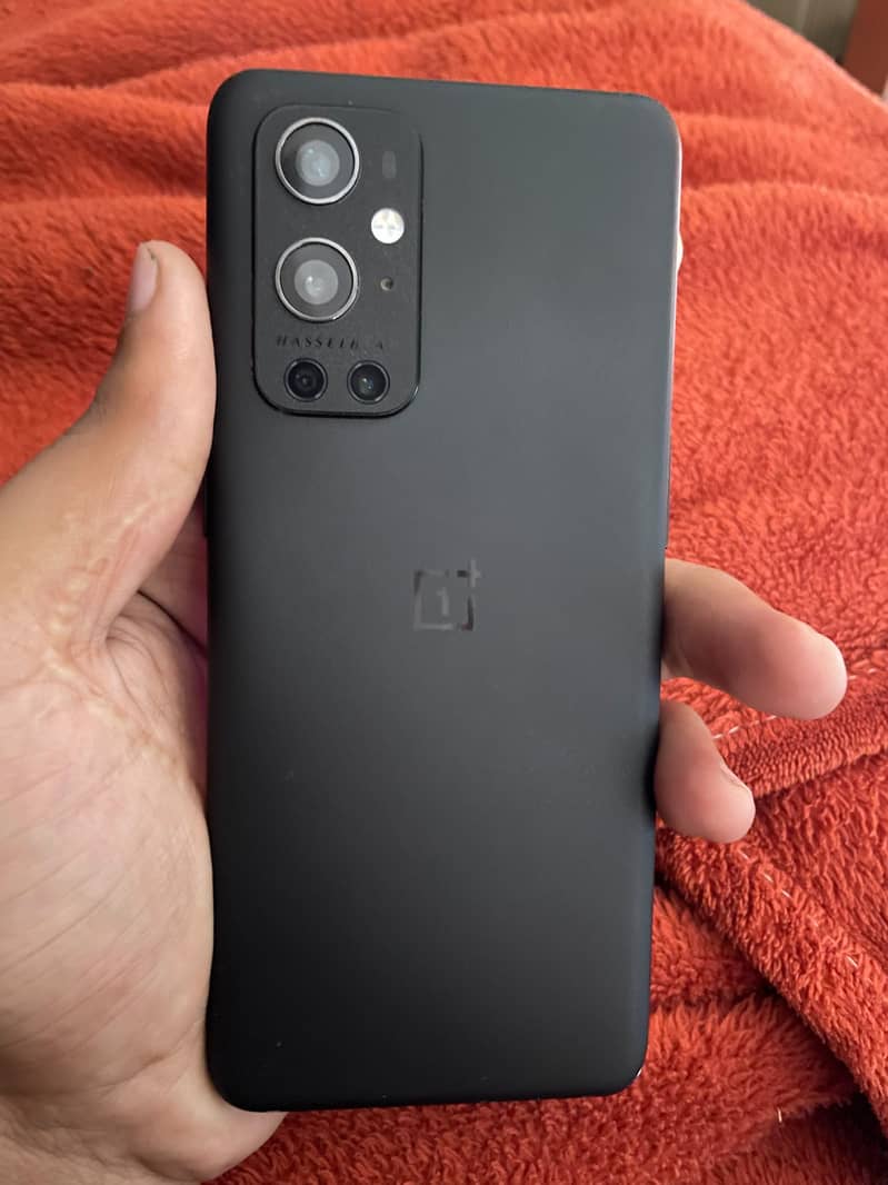 One Plus 9 Pro 0