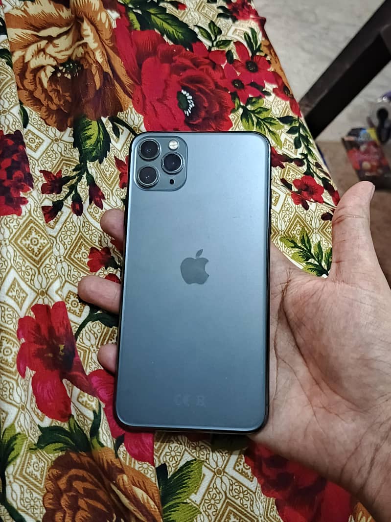 Apple iPhone 11 Pro Max 0