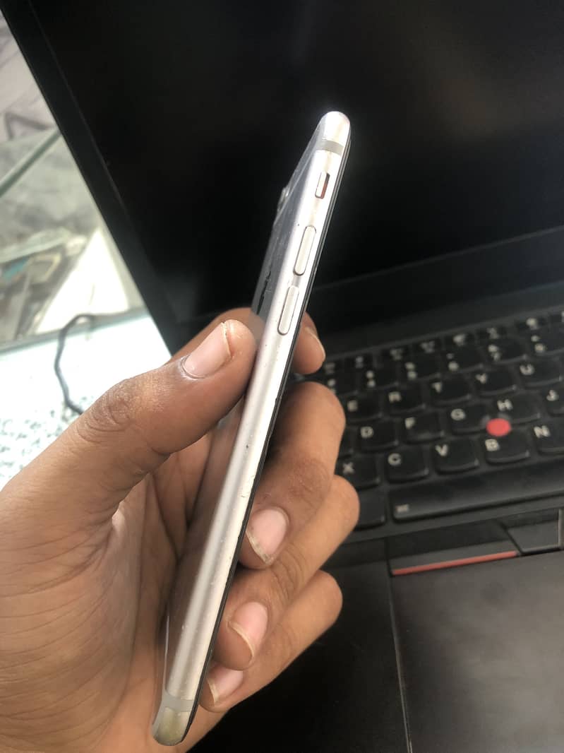 Apple iPhone 6 2