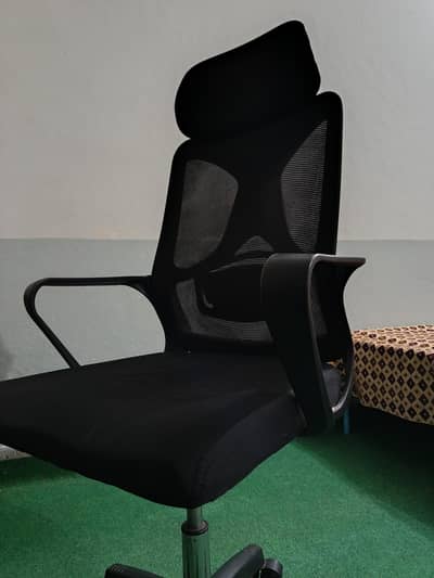 OFFICE CHAIR plus Gaming Chair.