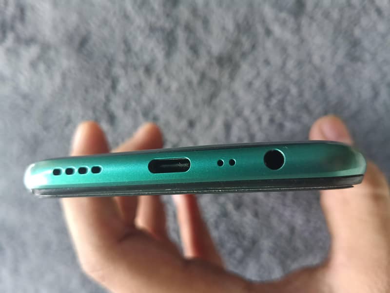Realme 7i 4