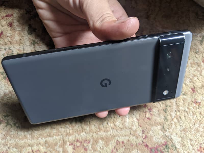 Google Pixel 6 4