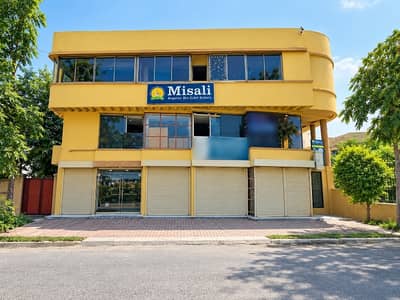 Corner Own A Building In 16 Marla GT Road