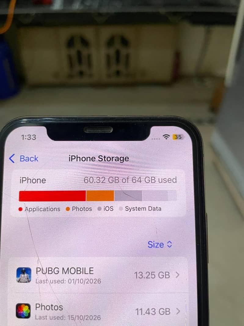 Apple iPhone XS 3