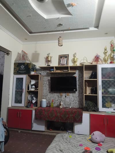 Ghouri town pH 4c2 Duble Story House For Rent water Tanker electrity Available
