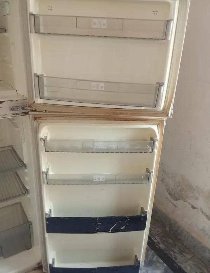 refrigerator 1