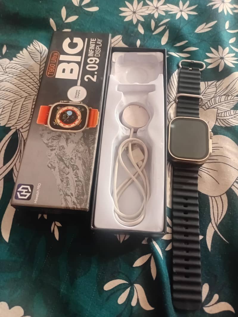 2 SMARTWATCHES 1