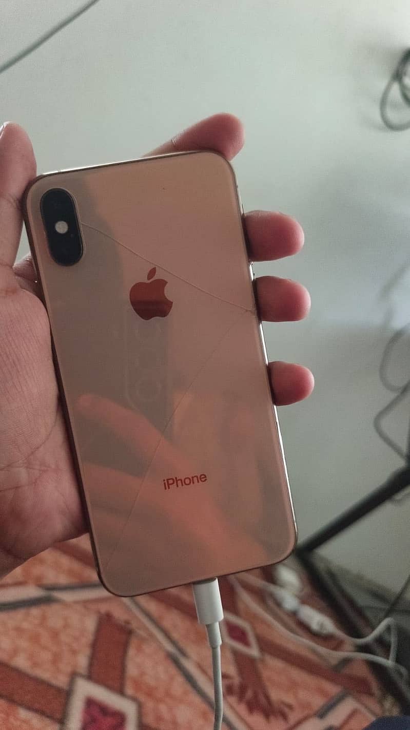 Apple iPhone XS 7