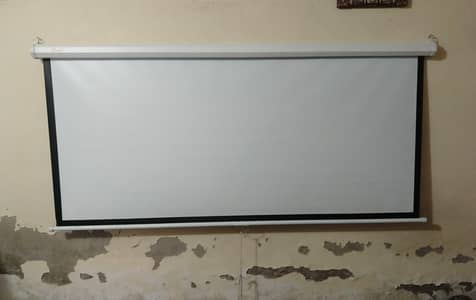 projection screen - 6×8 ft