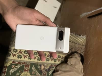 Google Pixel 7 snow white