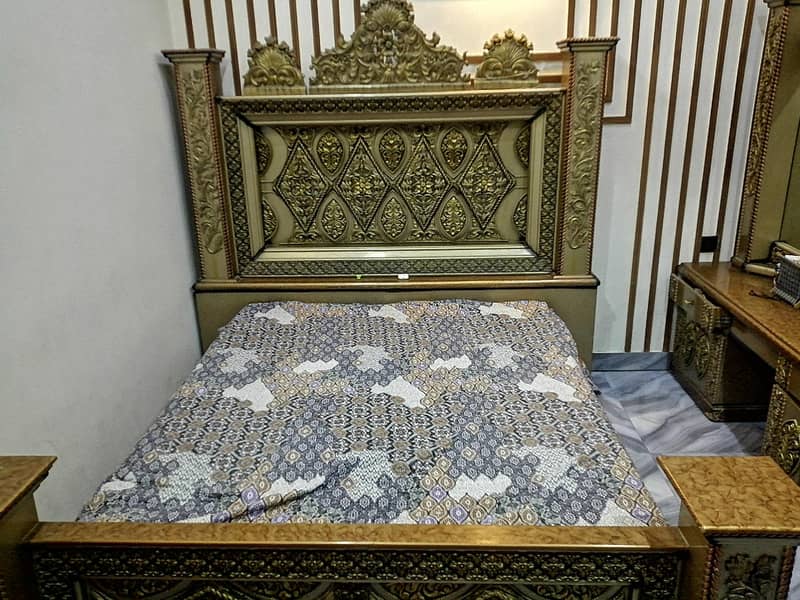 King Bed 1